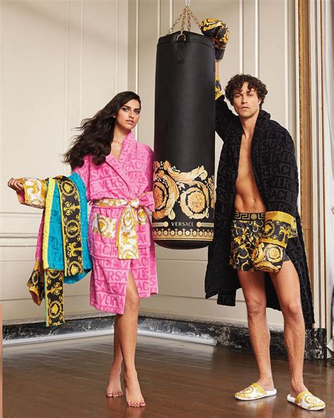 versace bathrobe mens|Versace unisex barocco sleeve robe.